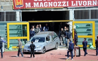 Így búcsúztak Piermario Marosinitől a Livorno játékosai és szurkolói!