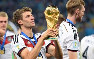 A német irány követendő lehet az európai labdarúgásnak - Fehér Csaba