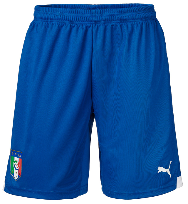 Az olasz válogatott 2013-as nadrágja 