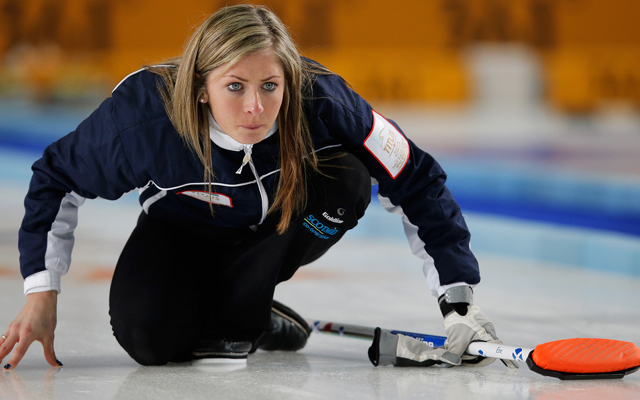 Eve Muirhead vasárnap világbajnoki döntőben vezeti a skót női curling válogatottat - Fotó: AFP
