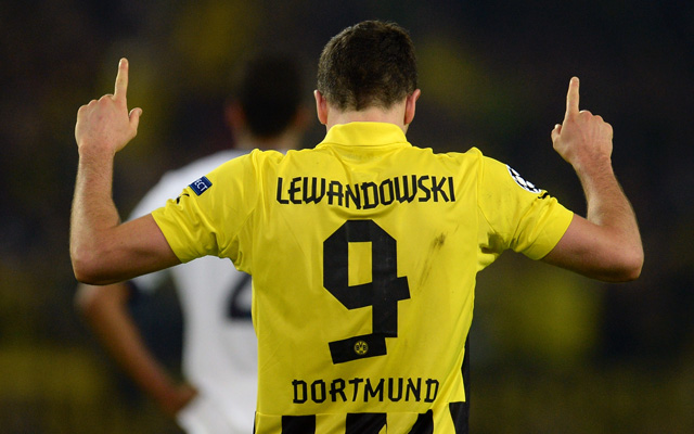 Robert Lewandowski gólöröme a Borussia Dortmund-Real Madrid Bajnokok Ligája-mérkőzésen 2013-ban.
