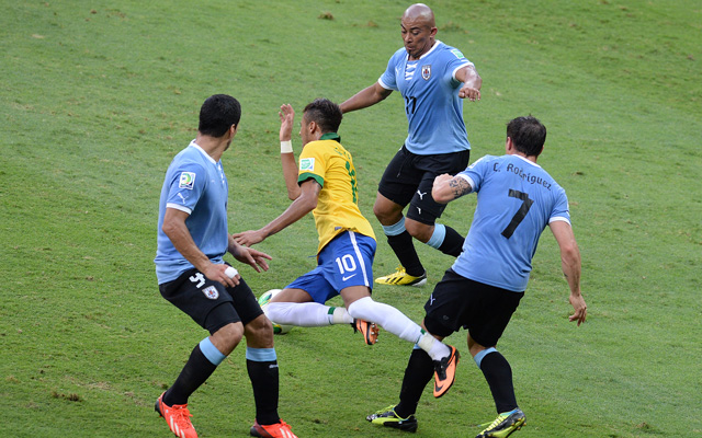 Brazília-Uruguay elődöntő a Konföderációs Kupán 2013-ban.