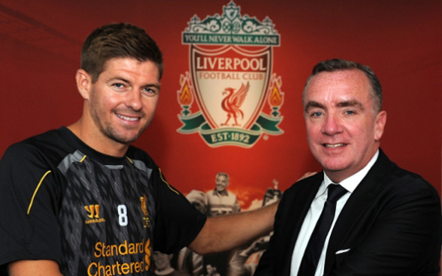 Gerrard neve egyenlő a Liverpollal - Fotó: liverpoolfc.com