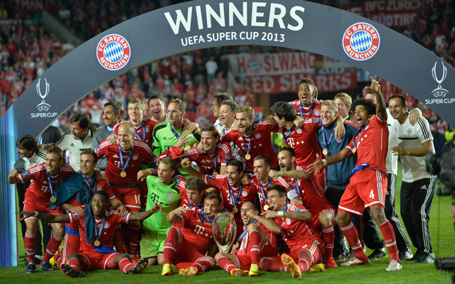Óriási csatában végül a Bayerné lett a kupa - Fotó: AFP
