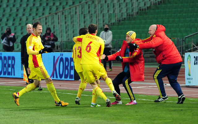 Teli stadionban győznének a románok - Fotó: AFP