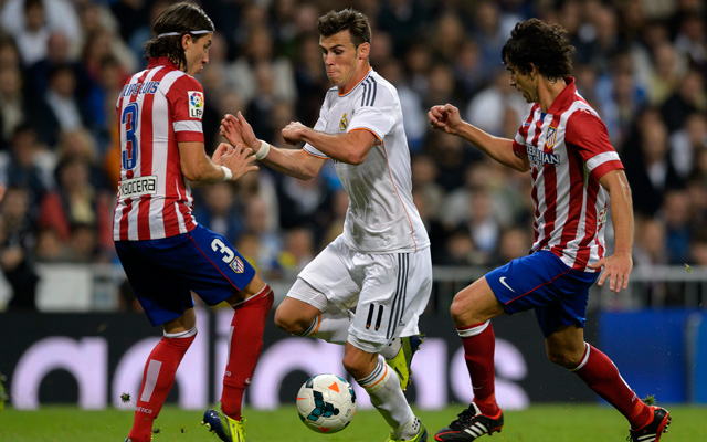 Bale több próbálkozásból sem jutott át az élő falon - Fotó: AFP