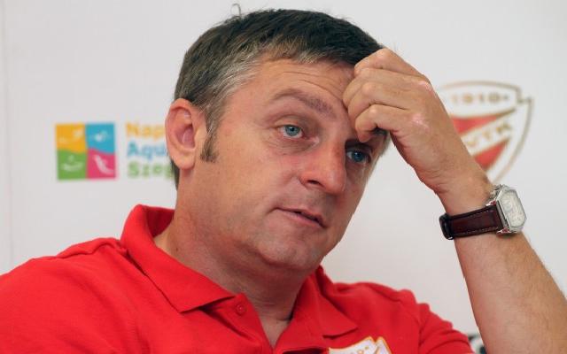 Tomiszlav Szivics az ,,Év edzője" címre legesélyesebb José Gomes rekordját megdöntve tizenegy elsőséget söpört be szeptemberben - Fotó: dvtk.eu