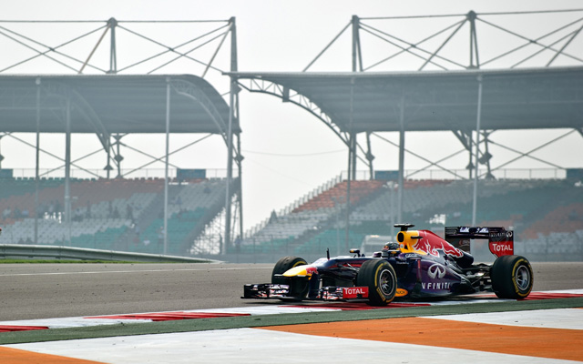 Vettel száguld újabb világbajnoki címe felé - Fotó: AFP