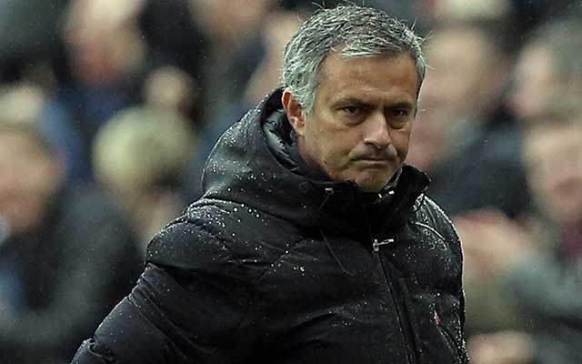 Mourinho elégedetlen játékosai hozzáállásával - Fotó: AFP