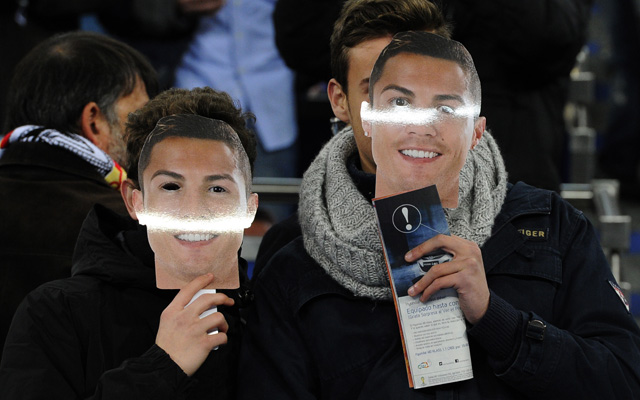 Több ezer Cristiano Ronaldo töltötte meg a Santiago Bernabéut