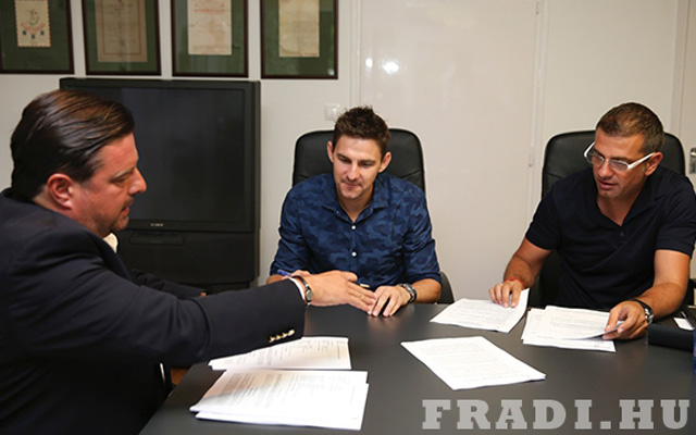 Gera aláírta új szerződését - fotó: fradi.hu
