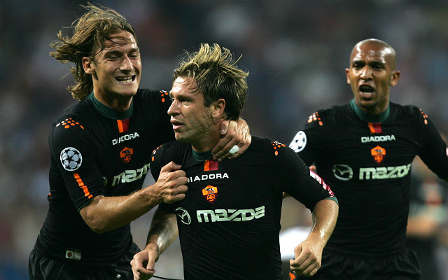 Amikor még Totti és Cassano együtt örült a Roma góljainak