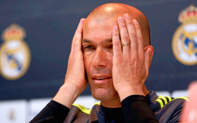 Főhet Zidane feje, hiszen egyes források szerint vékony jégen táncol. fotó: realmadrid.com